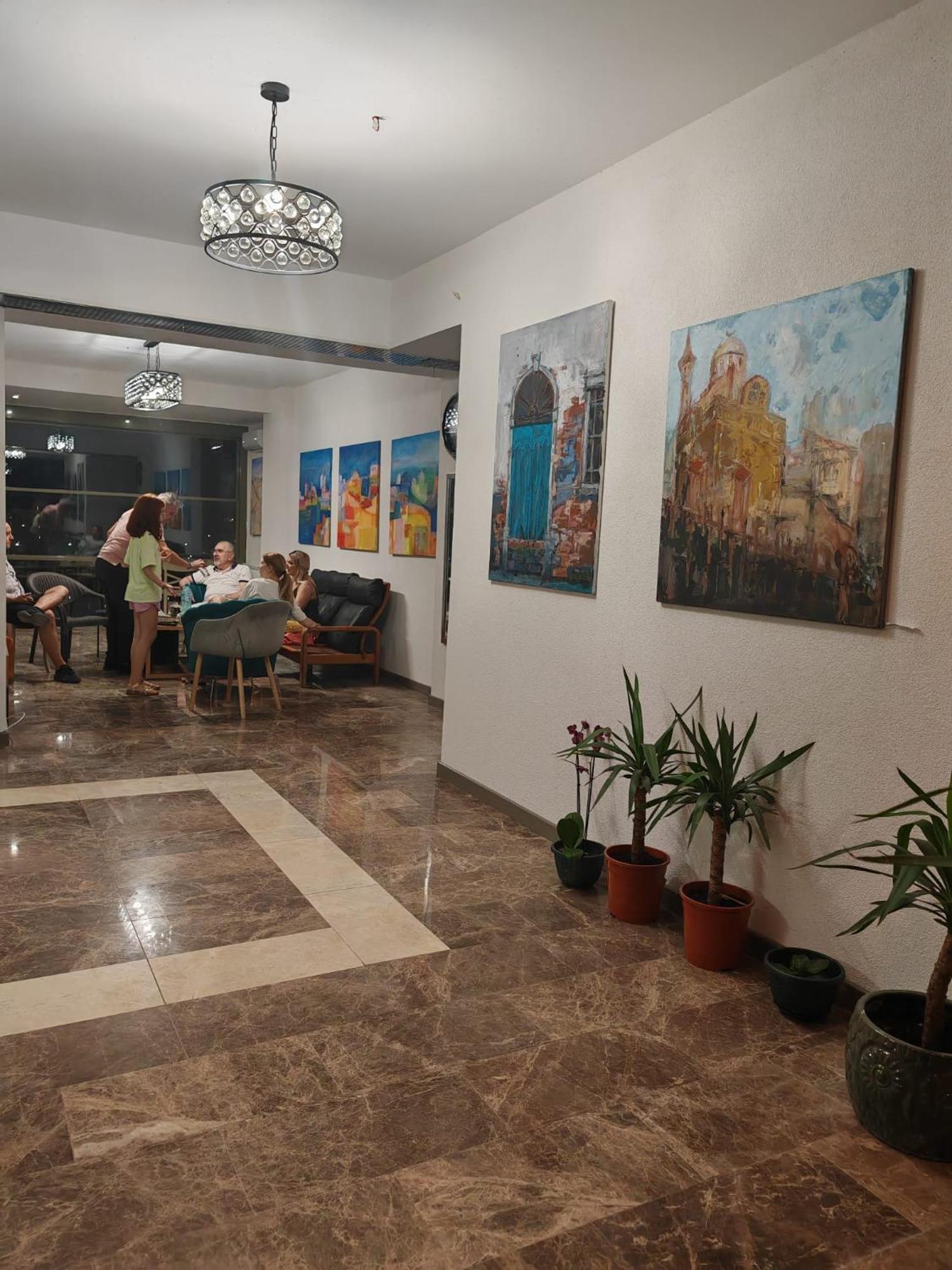 White Boutique Hotel- אפורי נורד מראה חיצוני תמונה