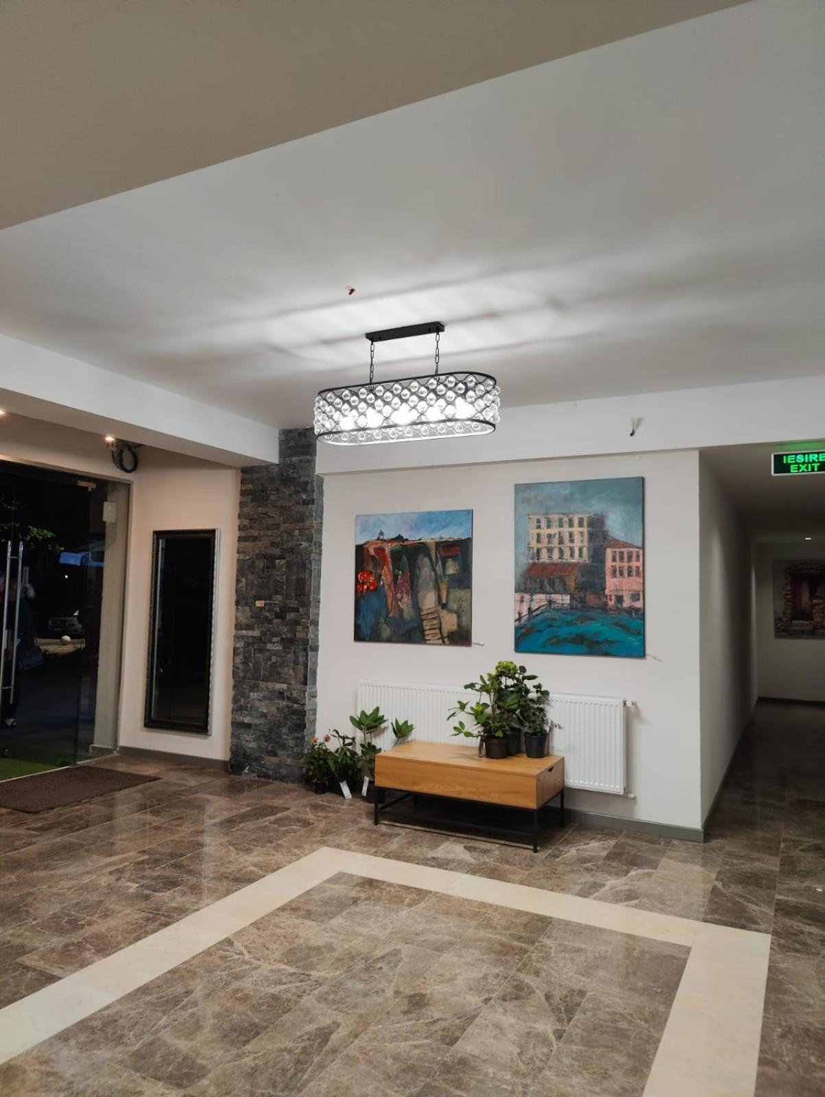White Boutique Hotel- אפורי נורד מראה חיצוני תמונה