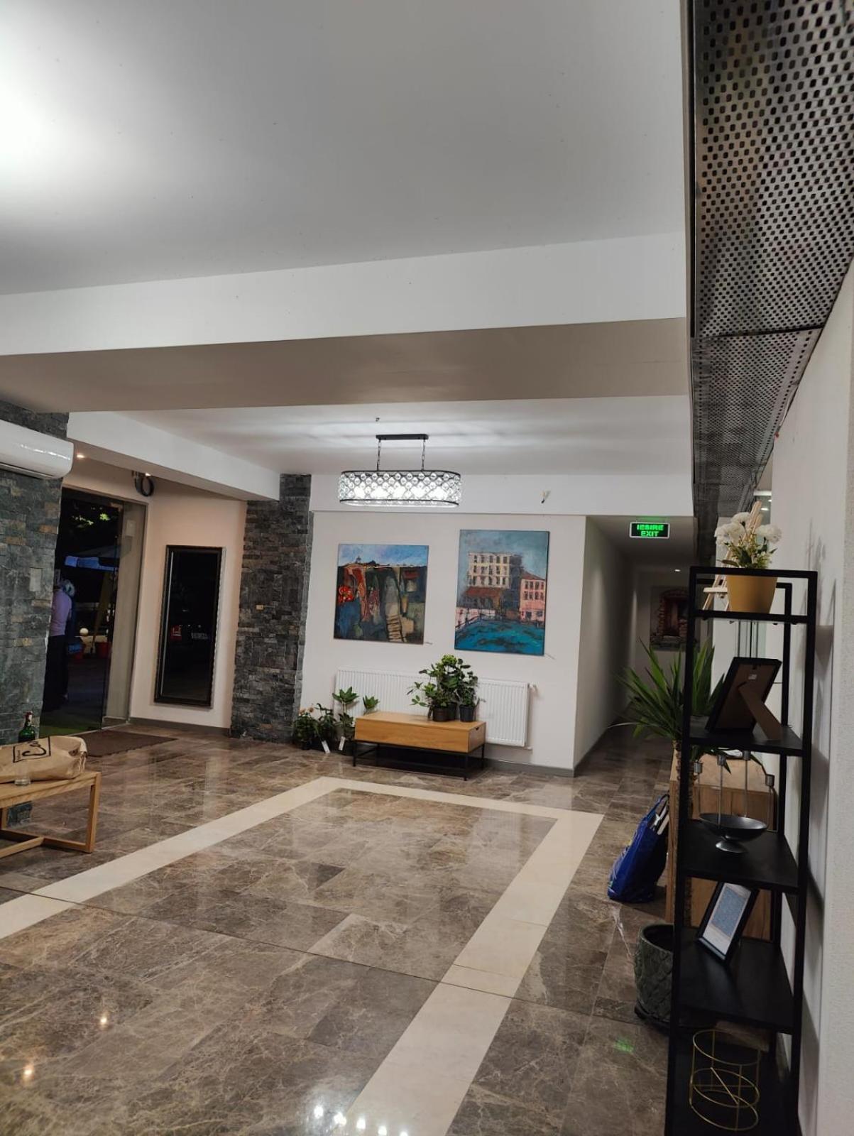 White Boutique Hotel- אפורי נורד מראה חיצוני תמונה