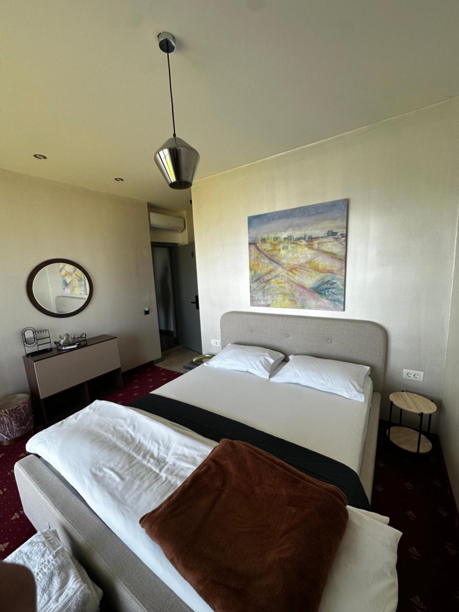 White Boutique Hotel- אפורי נורד מראה חיצוני תמונה