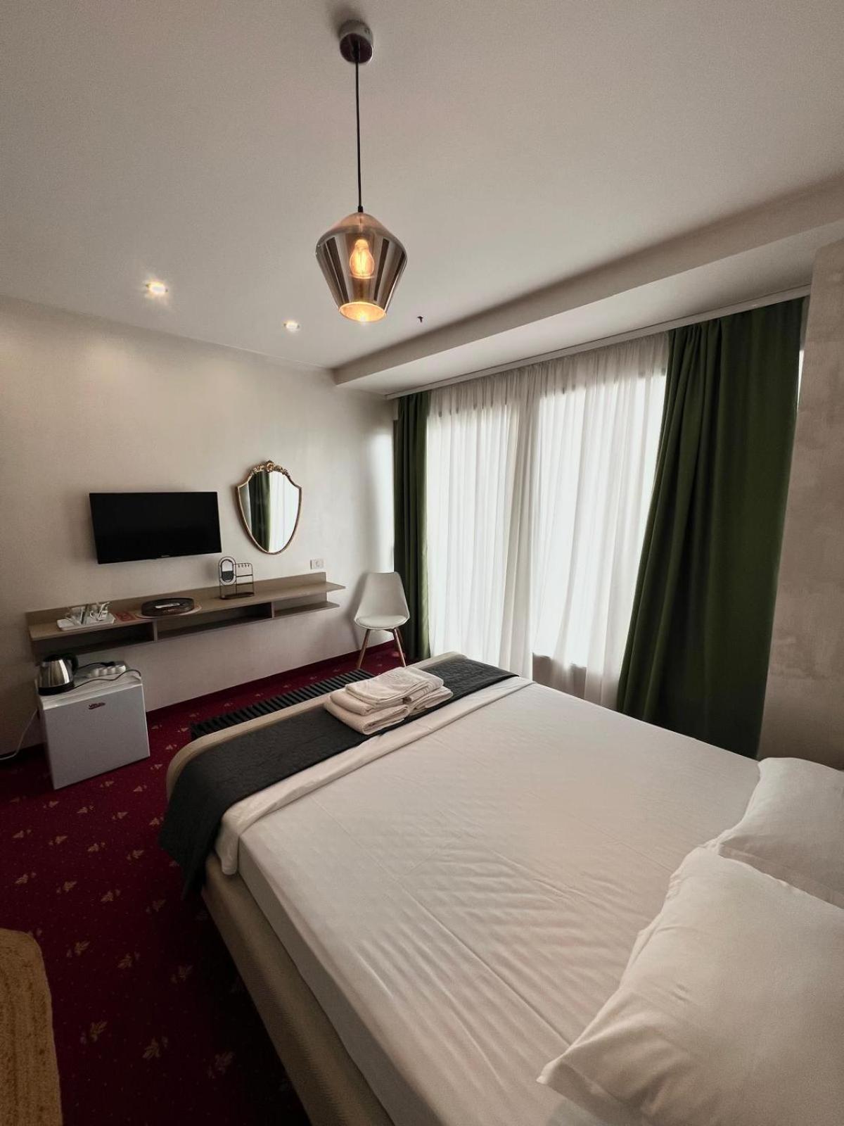 White Boutique Hotel- אפורי נורד מראה חיצוני תמונה